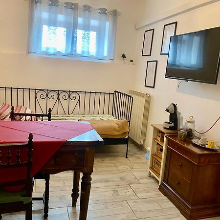 شقة Tabor 2 Garden & Parking نابولي المظهر الخارجي الصورة